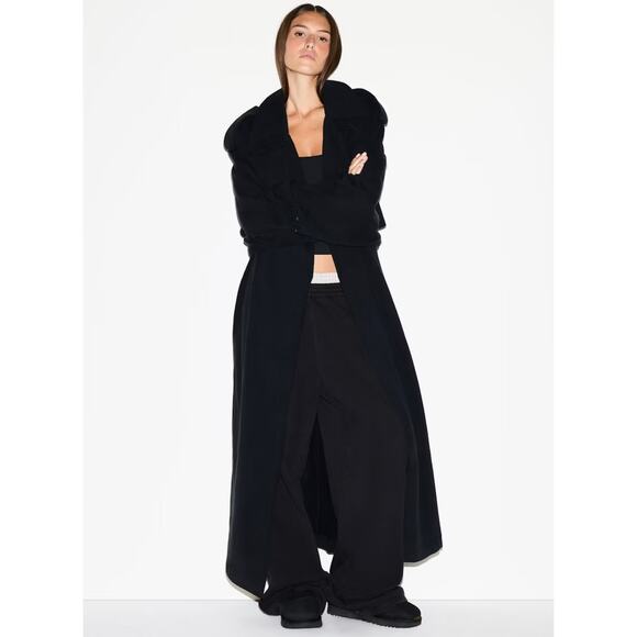 (S) NWT $248 SKIMS Boyfriend Fleece Oversized Trench Coat in Onyx Size Small - Picture 3 of 9